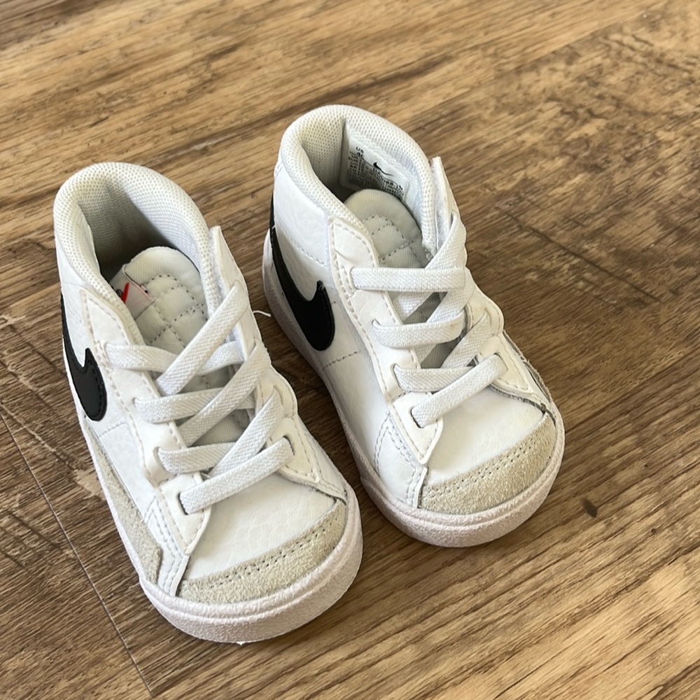 Nike shoes